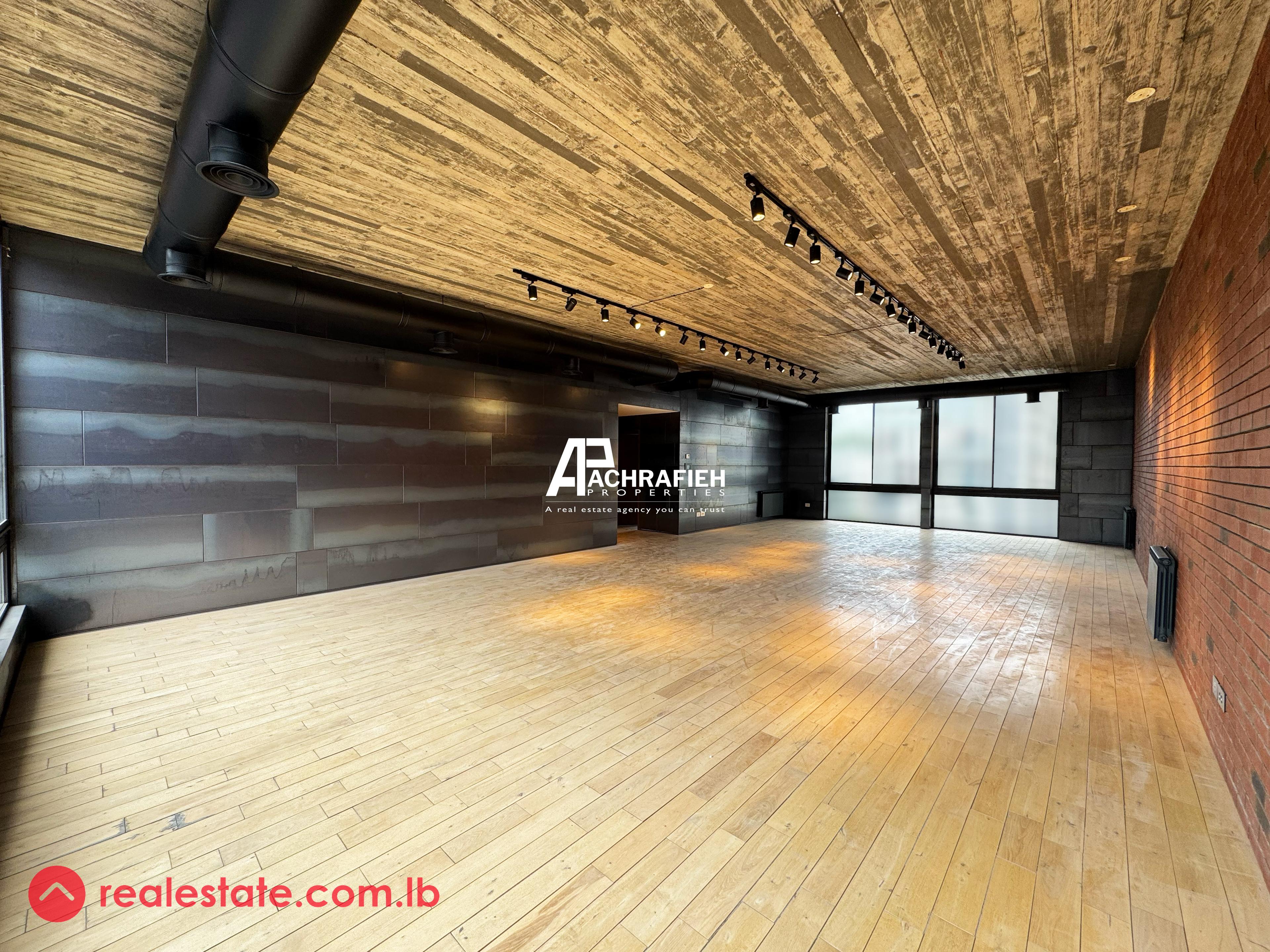 220 Sqm | Apartment for Rent In Achrafieh