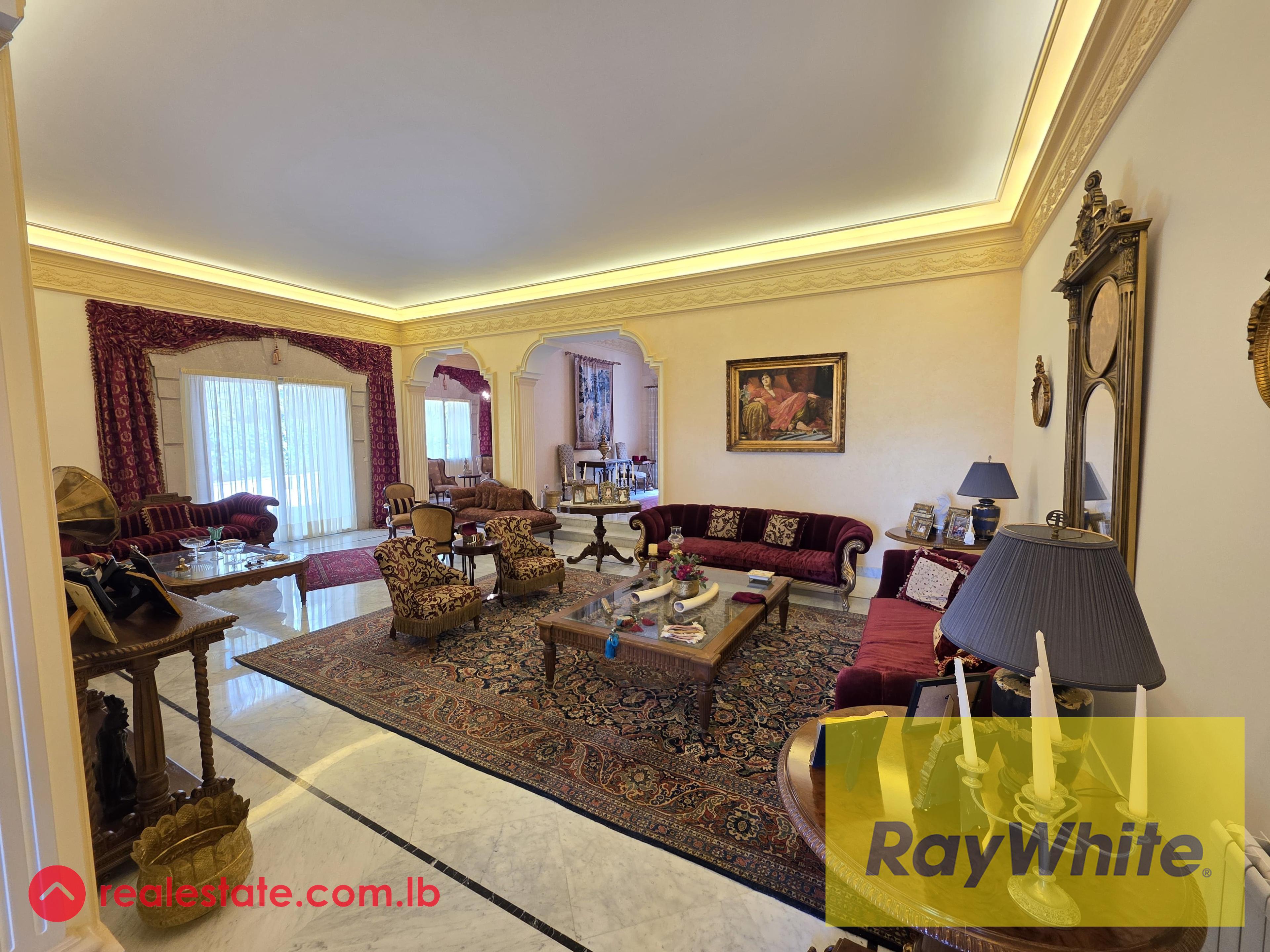 High-End Villa for Sale In Bolonia