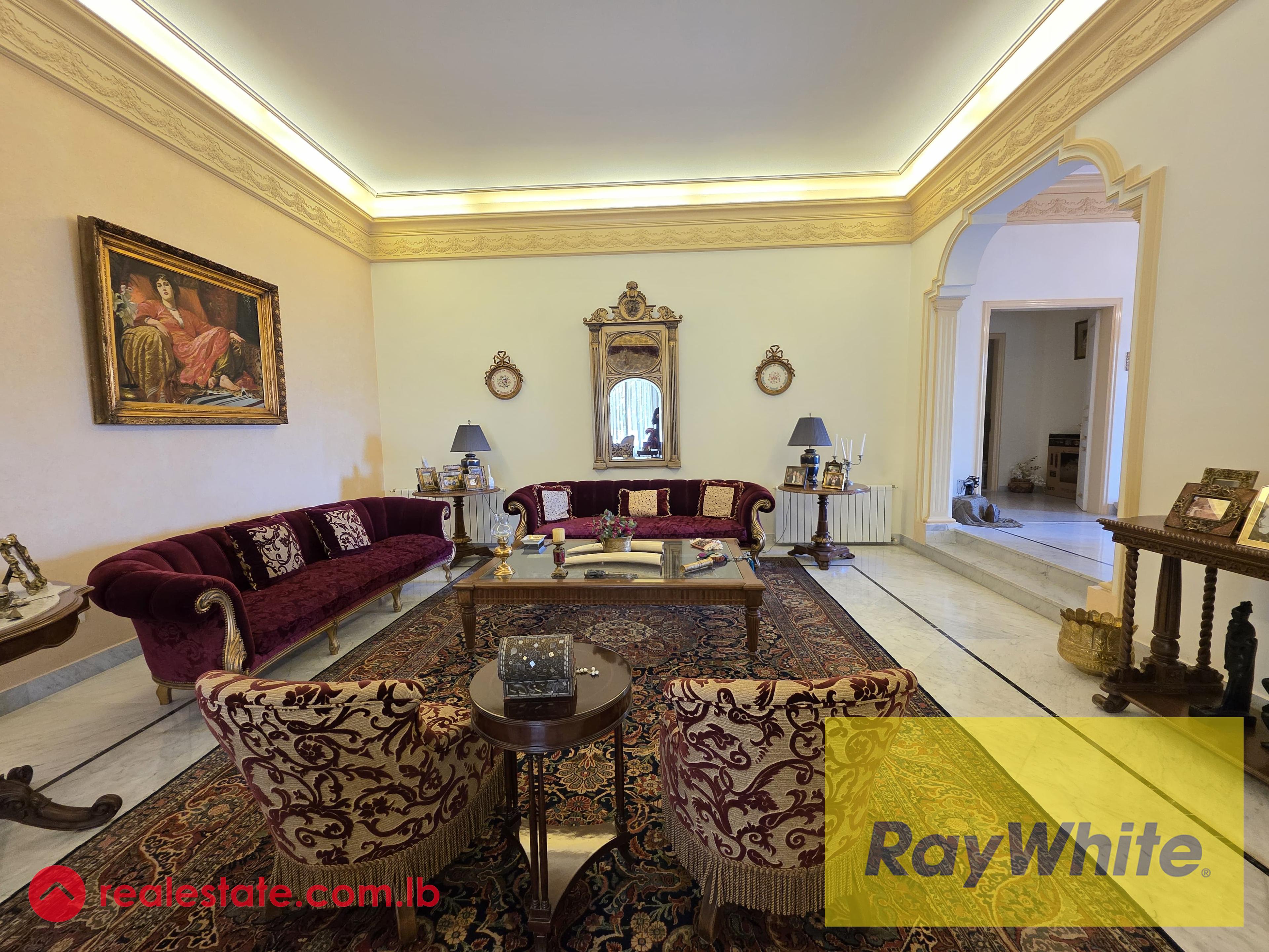 High-End Villa for Sale In Bolonia
