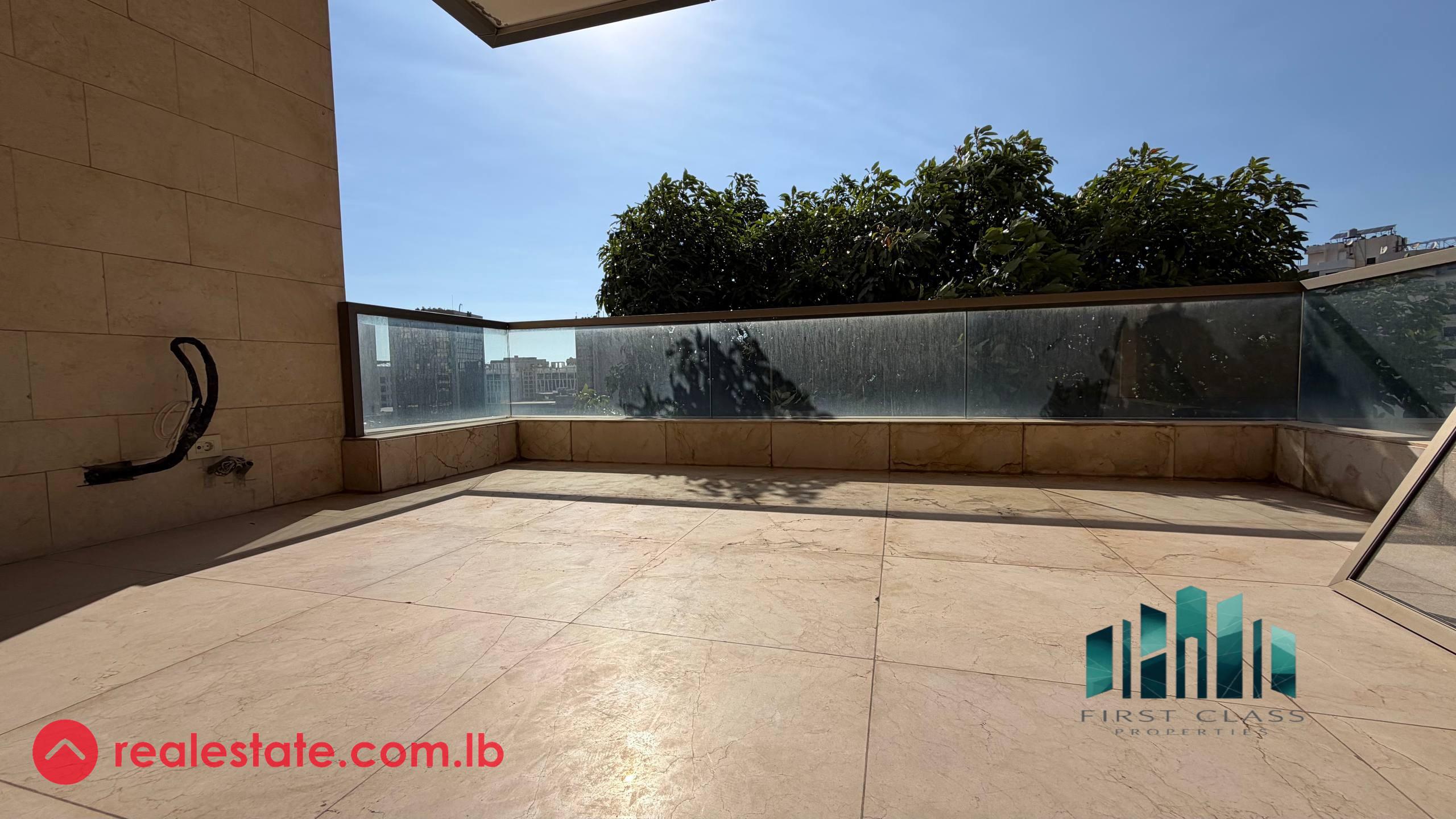 Dbayeh 200 sqm with 3 Masters