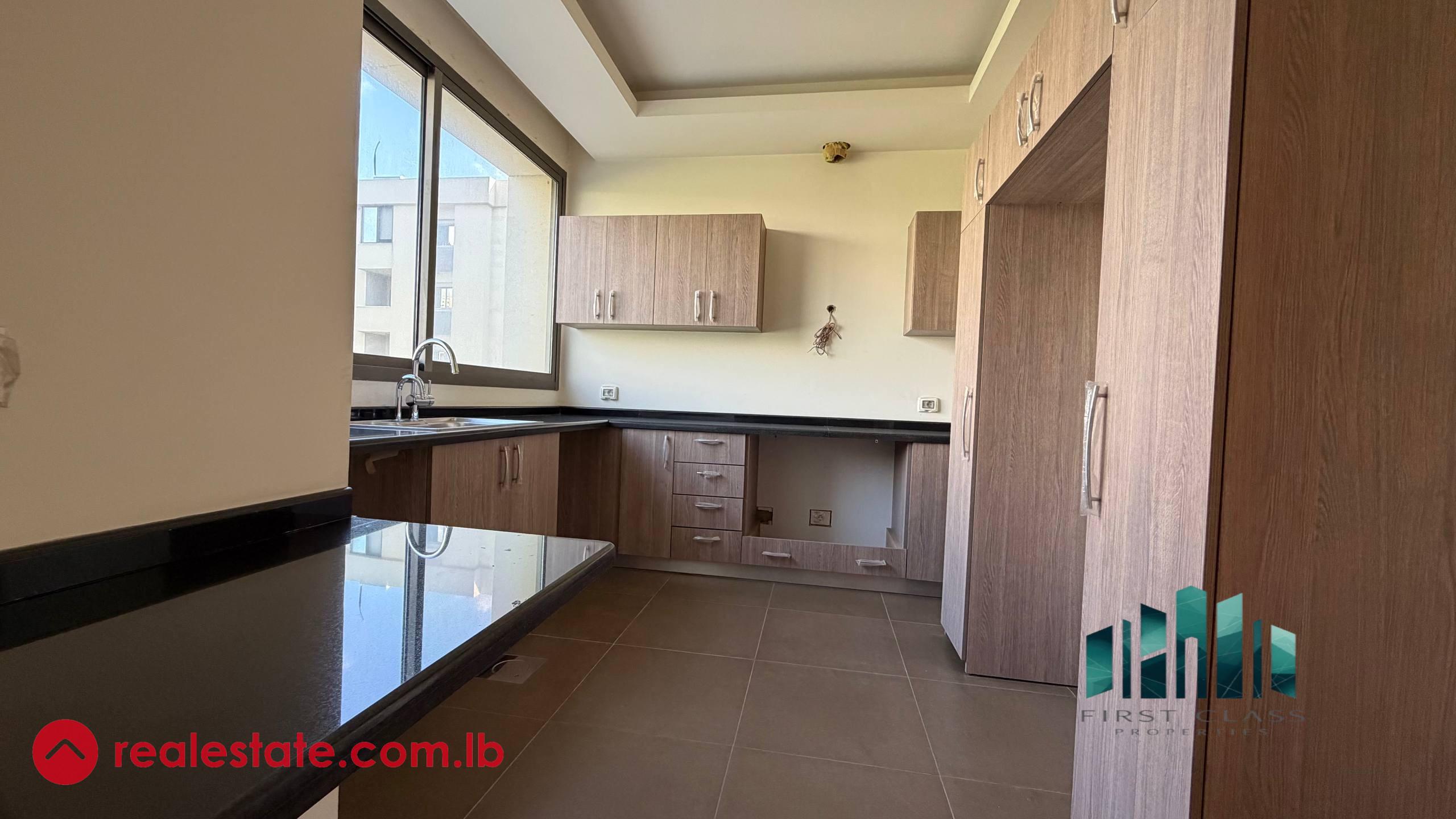 Dbayeh 200 sqm with 3 Masters