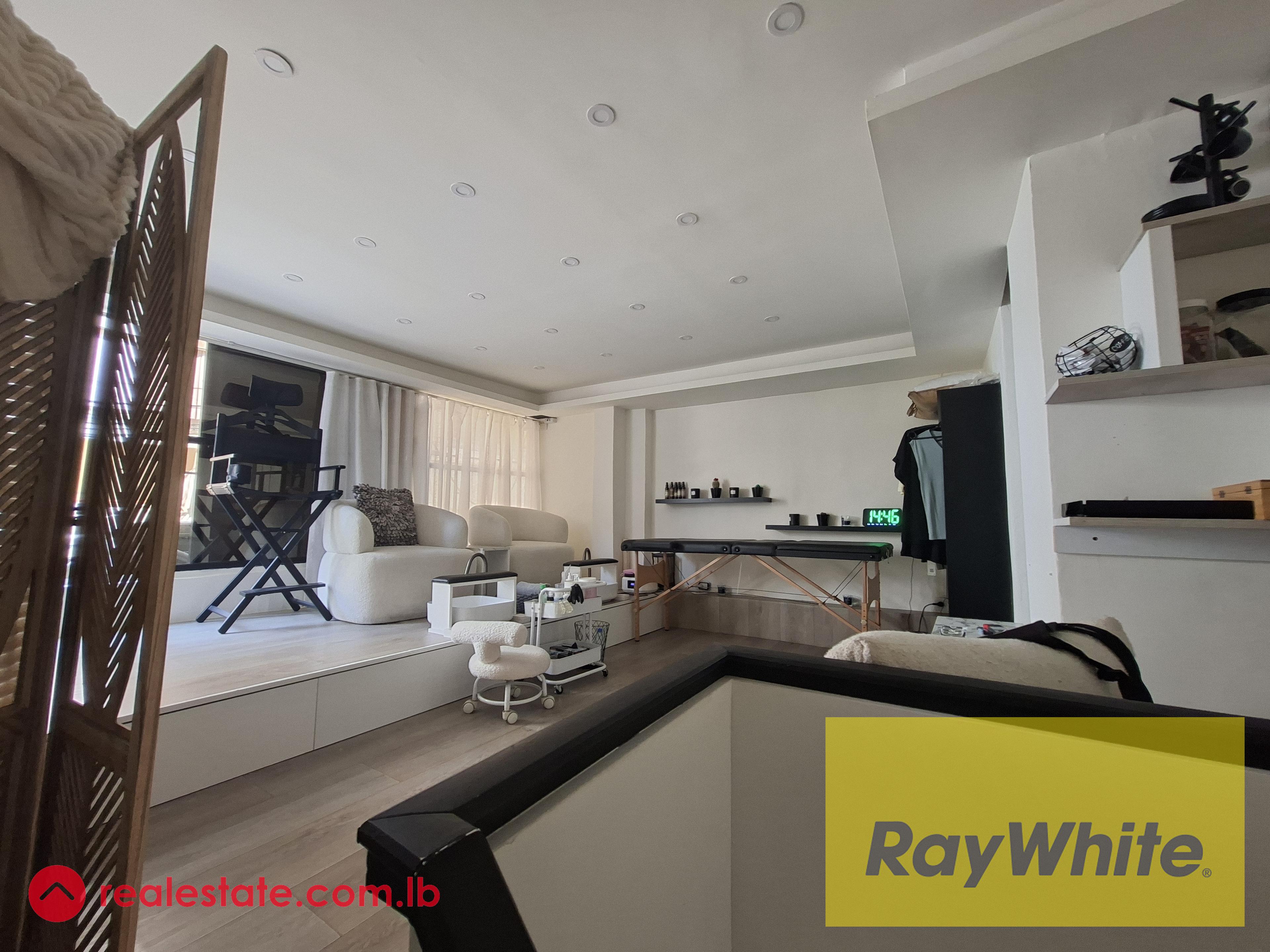 Shop for Sale in Zalka