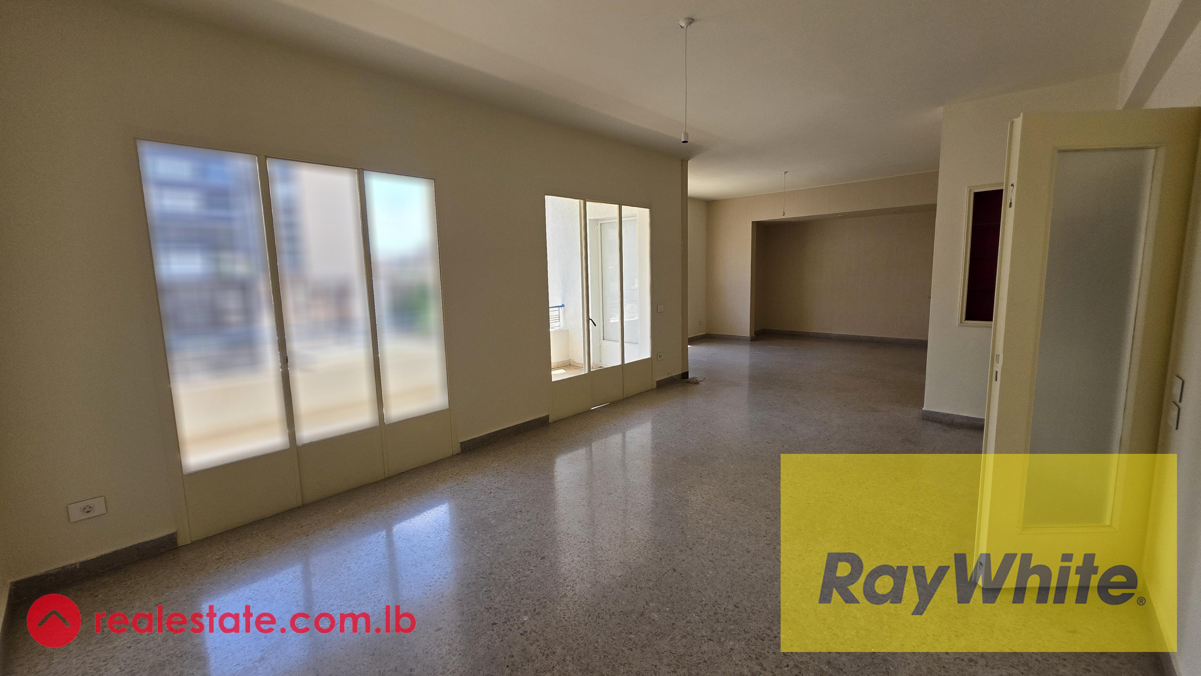 Apartment For Rent in Achrafieh