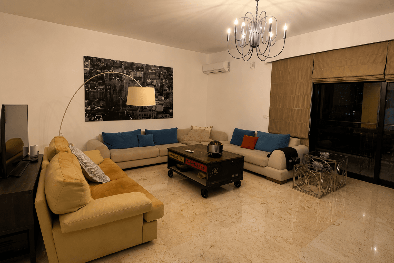 Apartment For Sale In Sanayeh