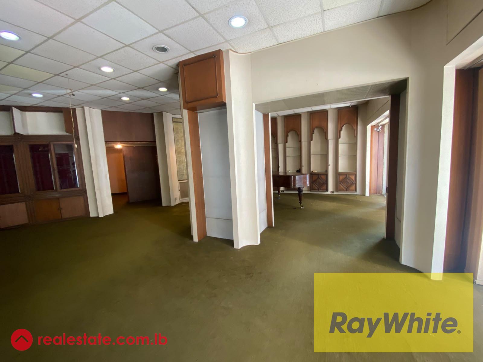 Shop for Rent in Hamra