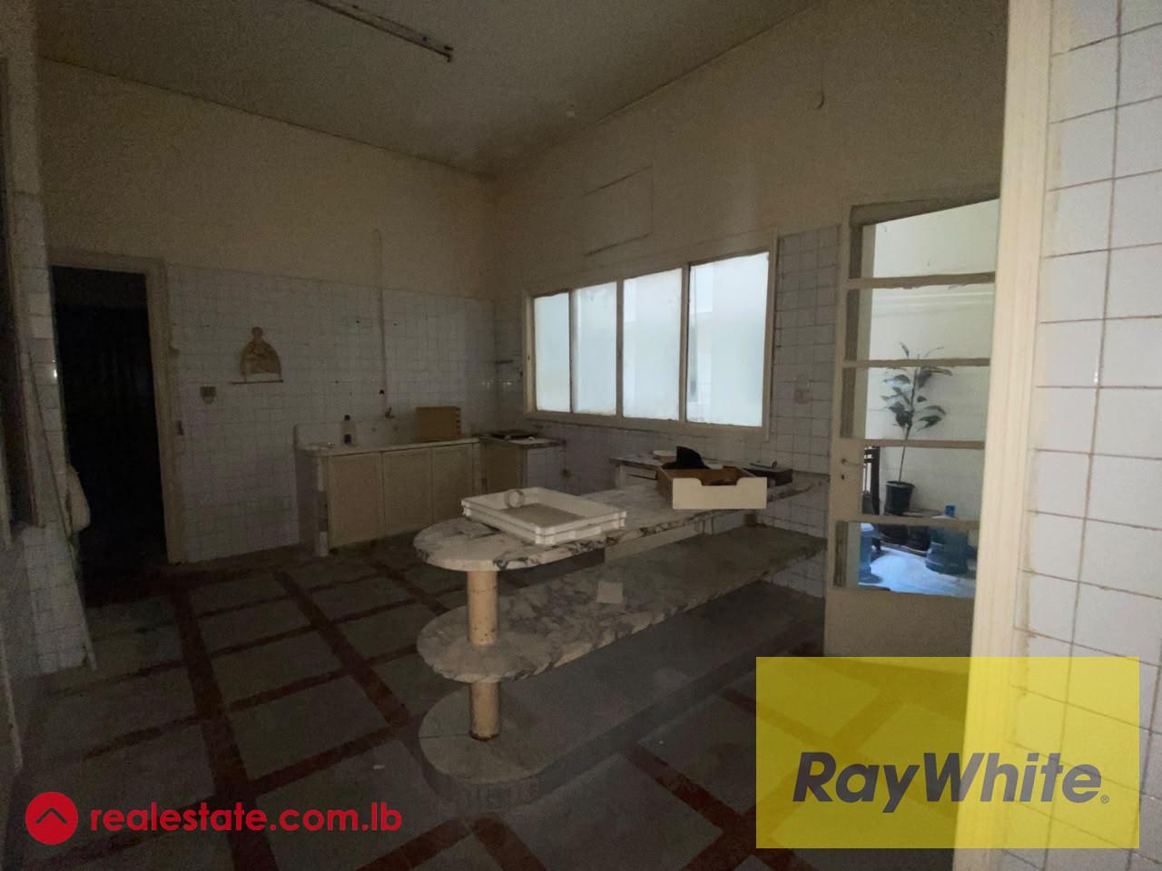 Office for Rent in Hamra