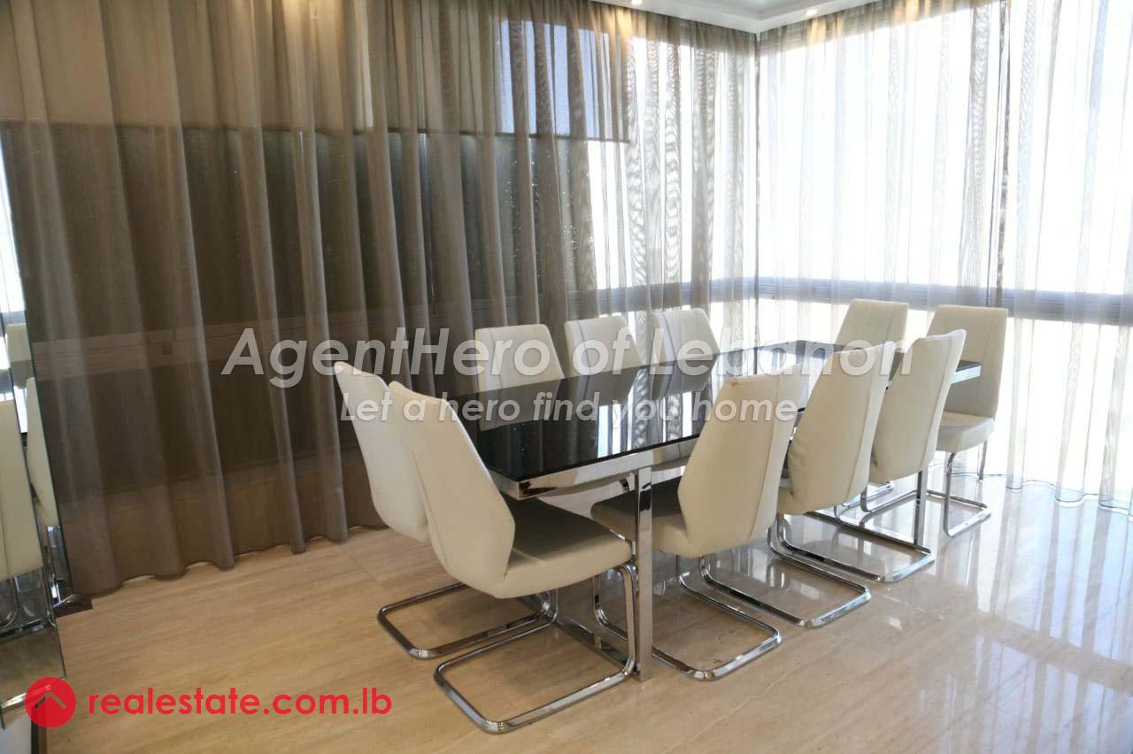 Elegant & Spacious Apt. | Pool & Gym | Prime Location