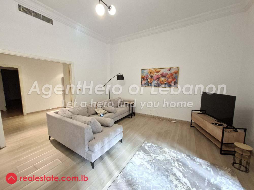 Unique Apartment With Private Garden & Terrace.