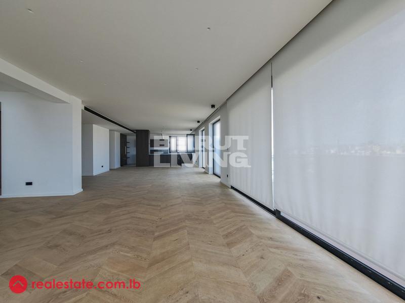 Luxurious Penthouse | Private Pool | Great Location