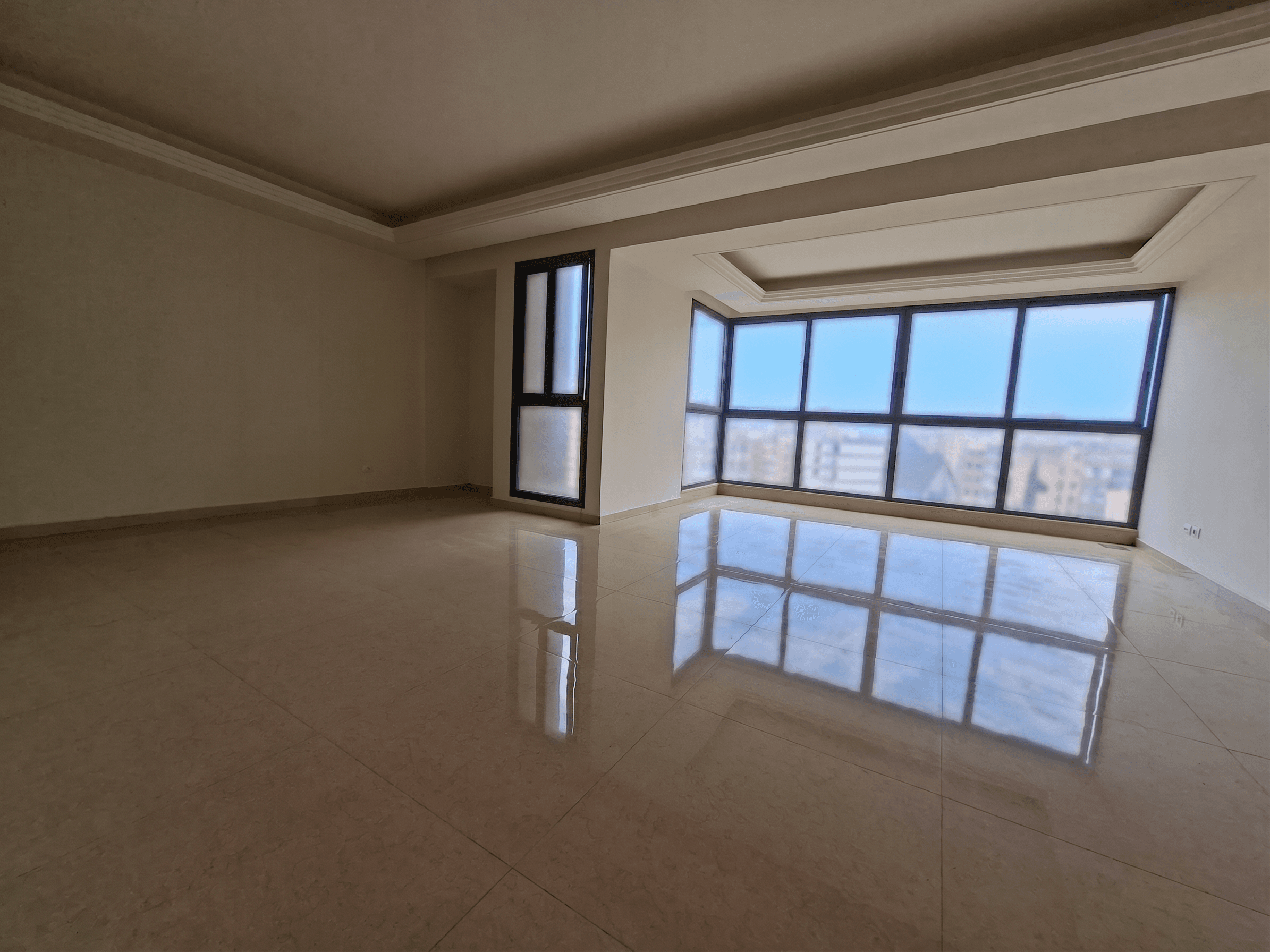 Luxury Apartment for Sale in Zalka – Panoramic City And Sea Views