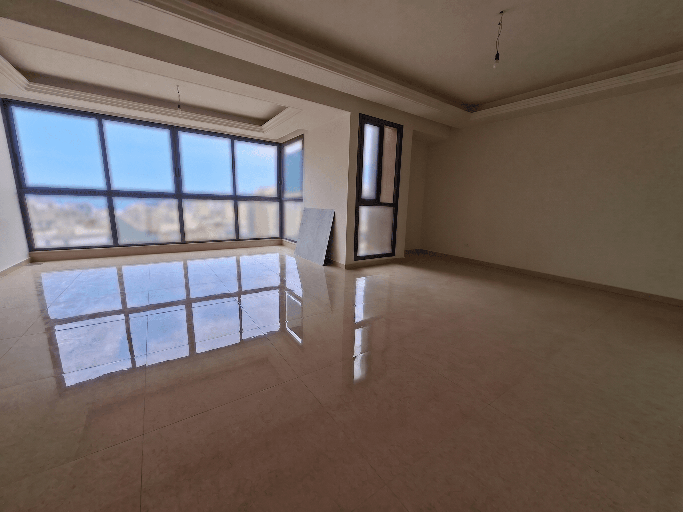 Luxury Apartment for Sale in Zalka – Panoramic City And Sea Views