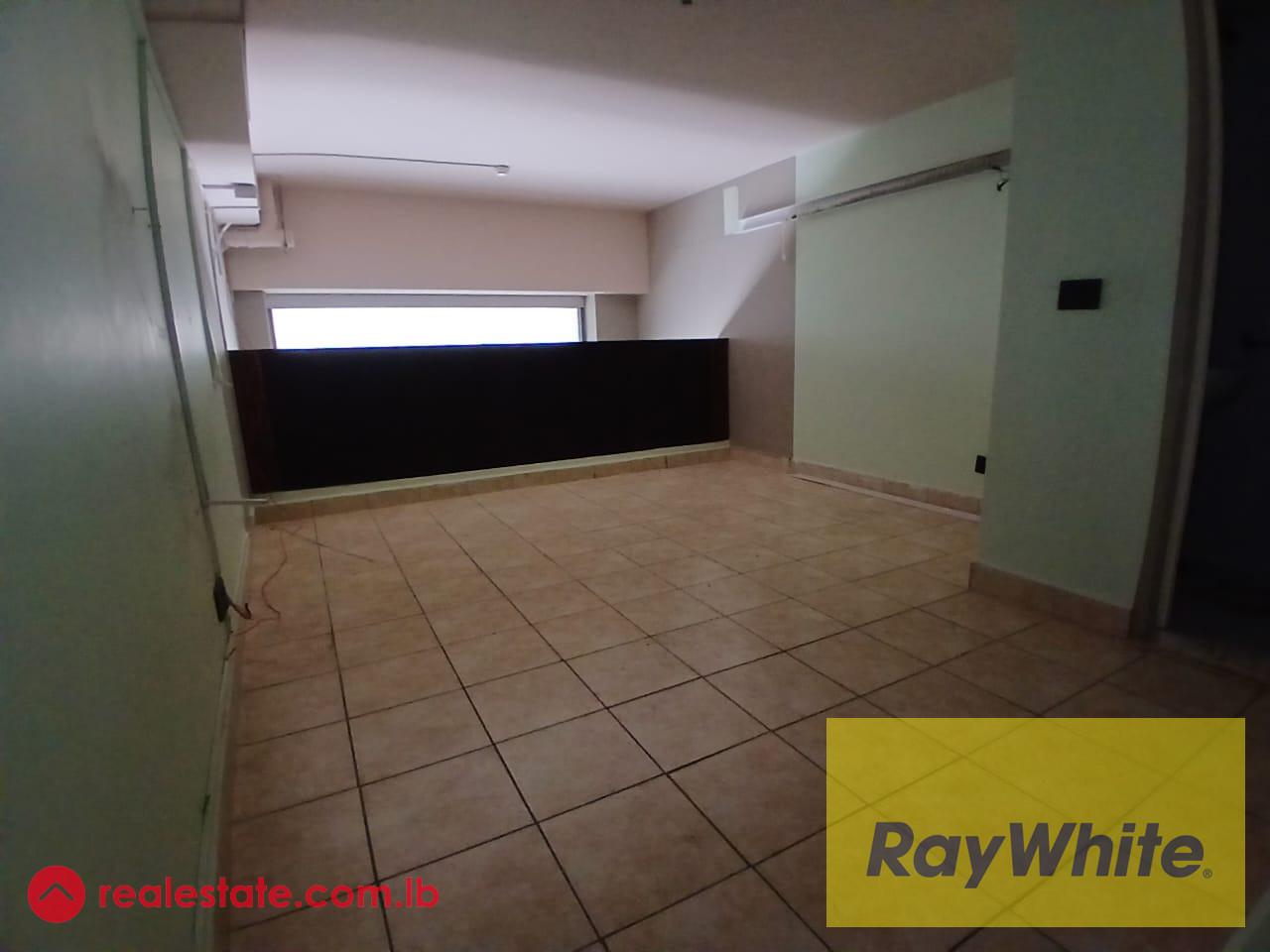 Shop for Rent in Clemenceau