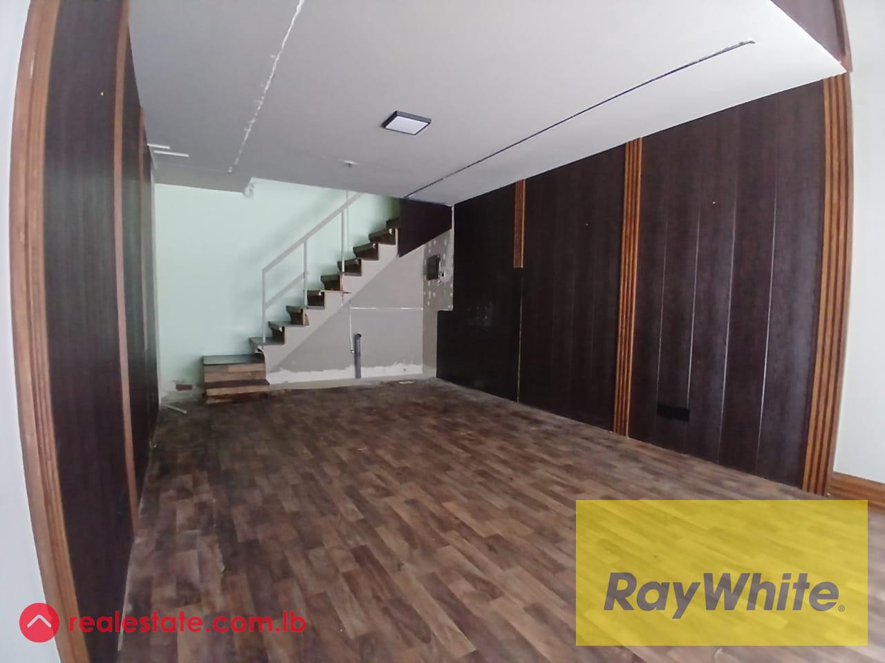 Shop for Rent in Clemenceau