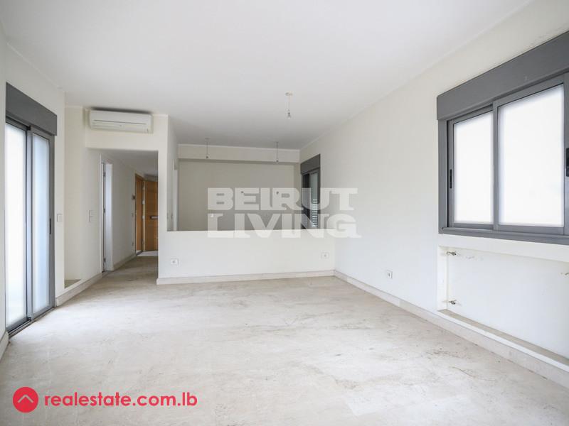Spacious Apartment | Balcony | Open Kitchen