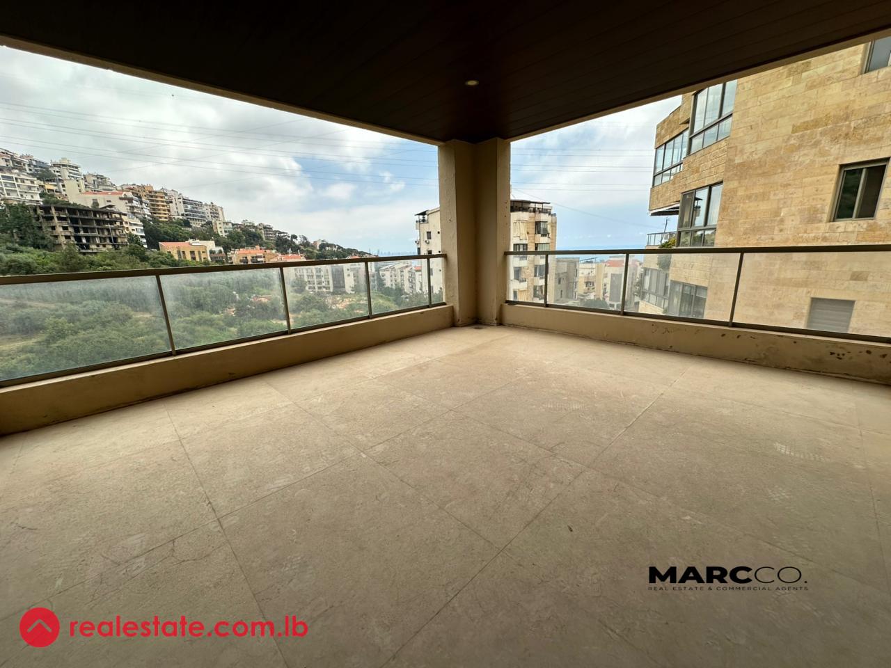 Luxurious Apartment in Beit El Chaar