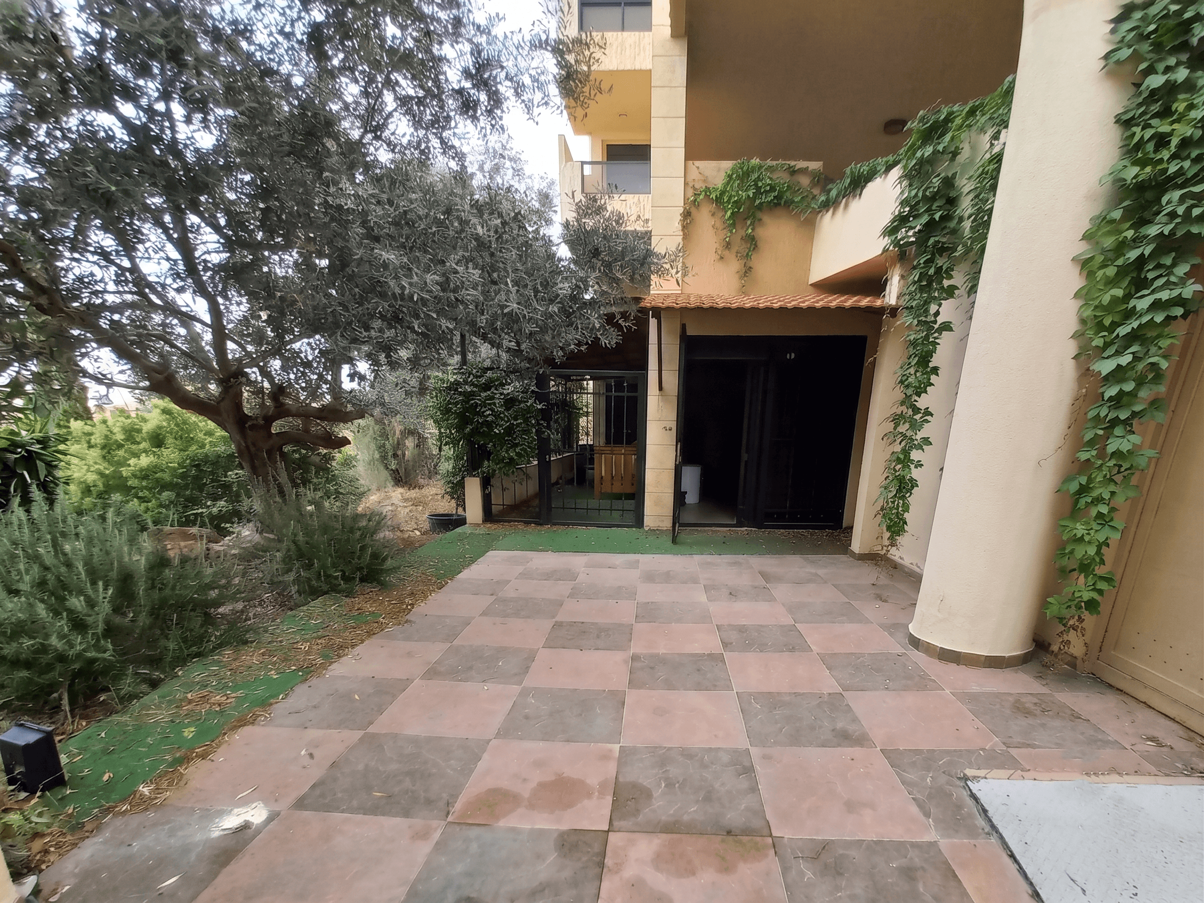 Semi-Furnished Apartment with Outdoor Space for Sale – Bsalim