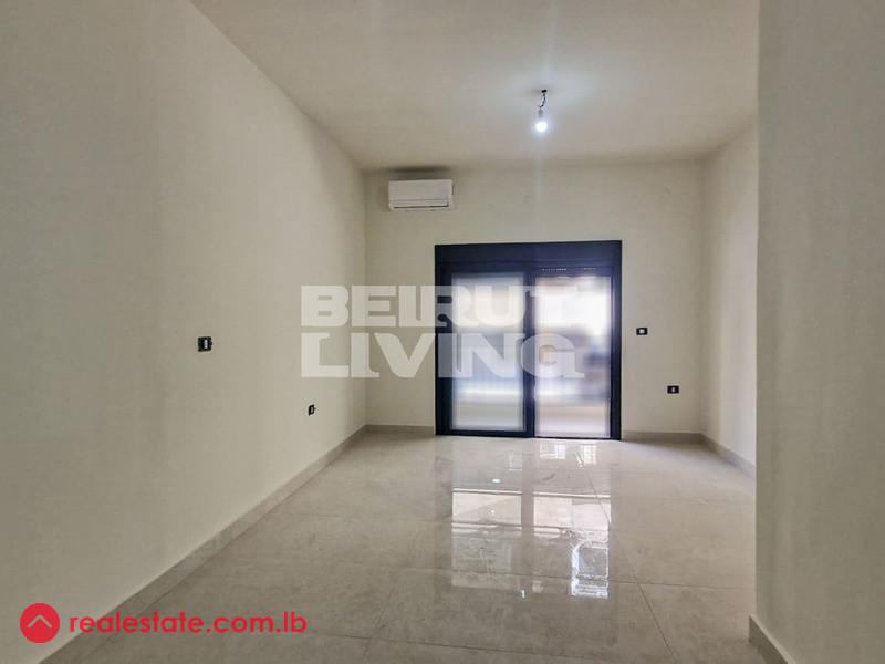 Office | Prime Location | Calm Street