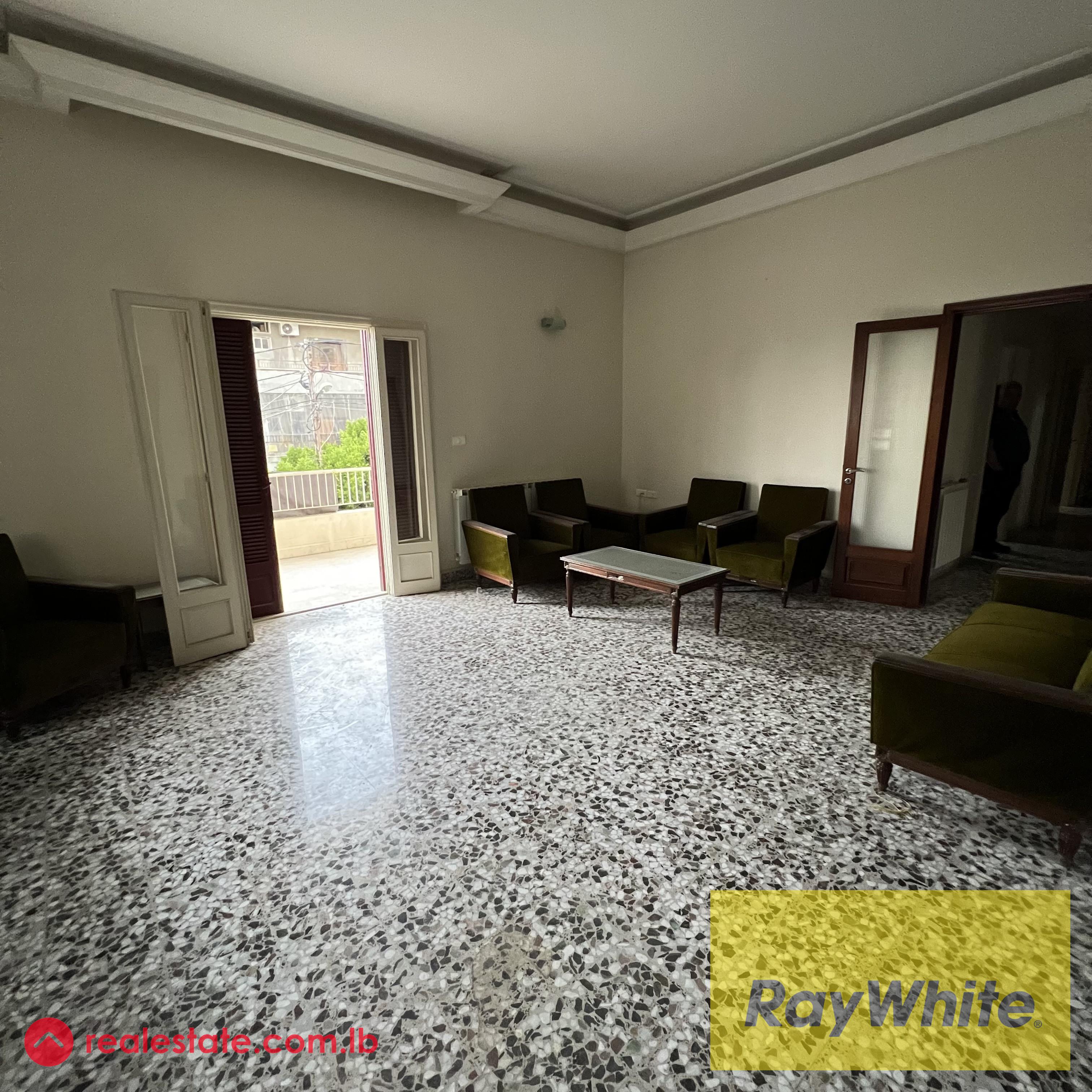 Apartment for Rent in Mazraat Yachouh