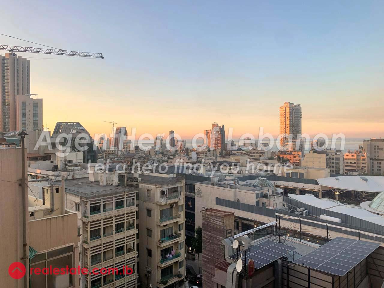 Modern Apt. | Prime Location | Balcony | Open View