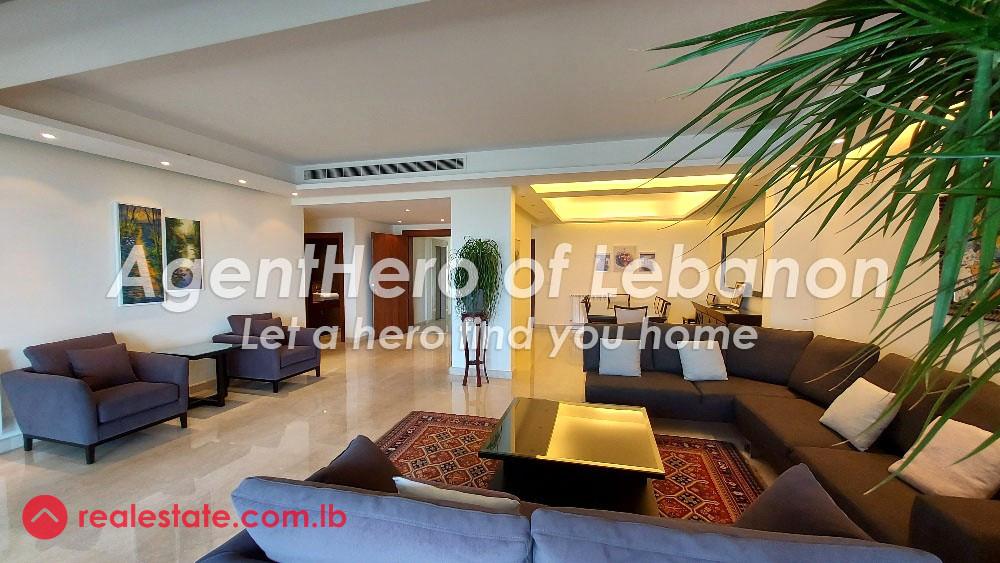 Luxurious Apartment | Sea View | Prime Location