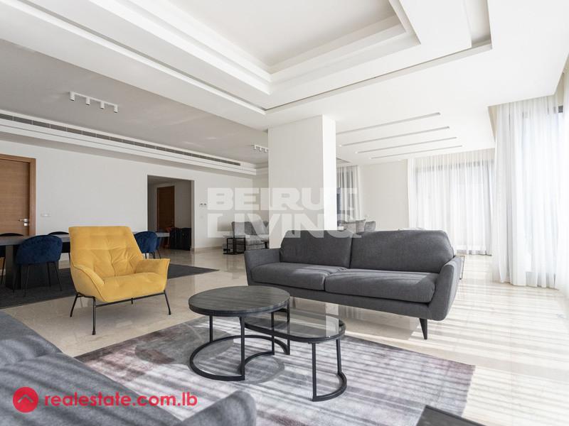 Spacious Apartment | Huge Terrace | 24hrs