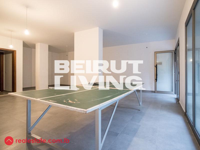 Spacious Shop | Good Location