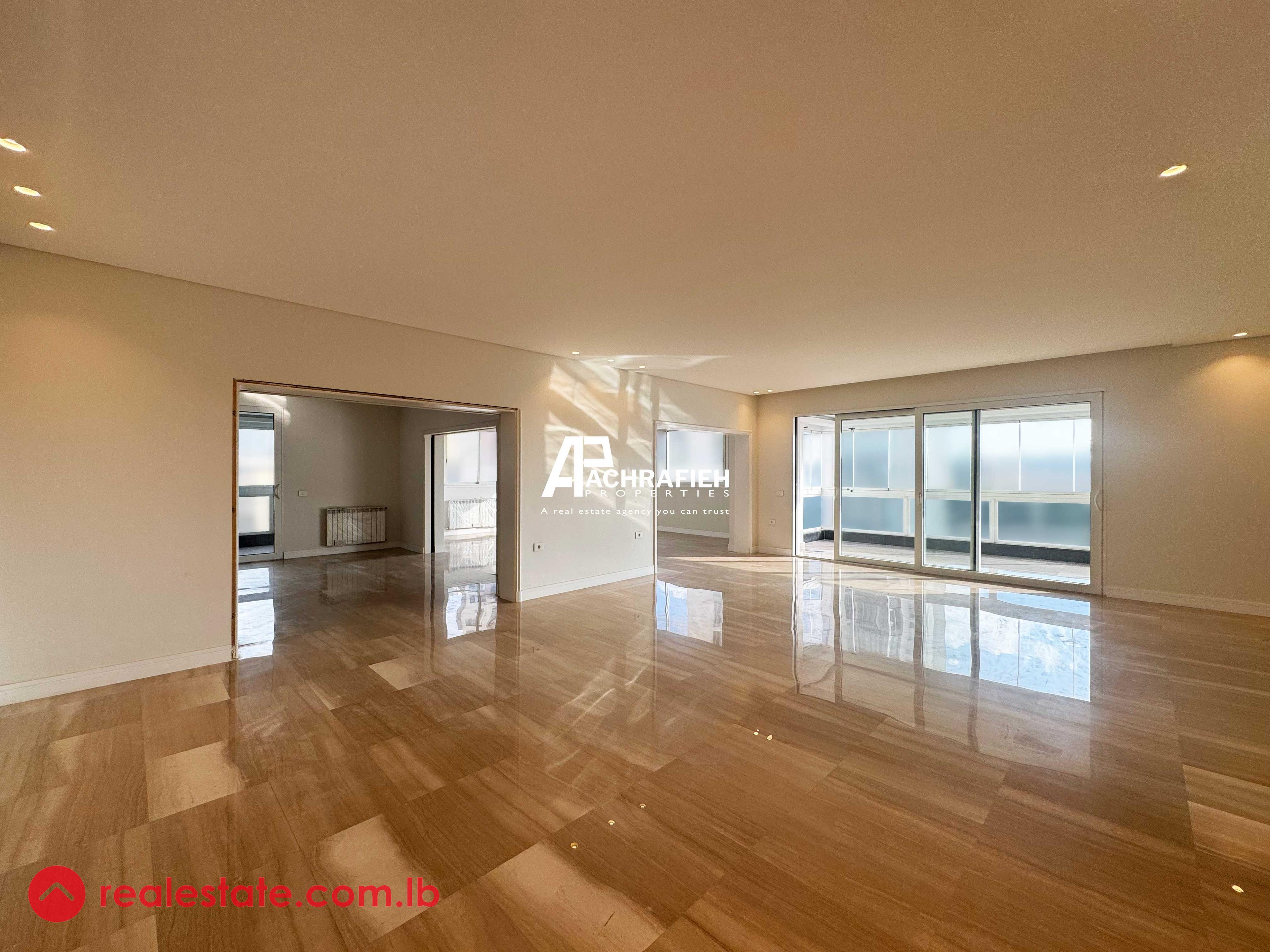 550 Sqm | Apartment for Rent in Achrafieh