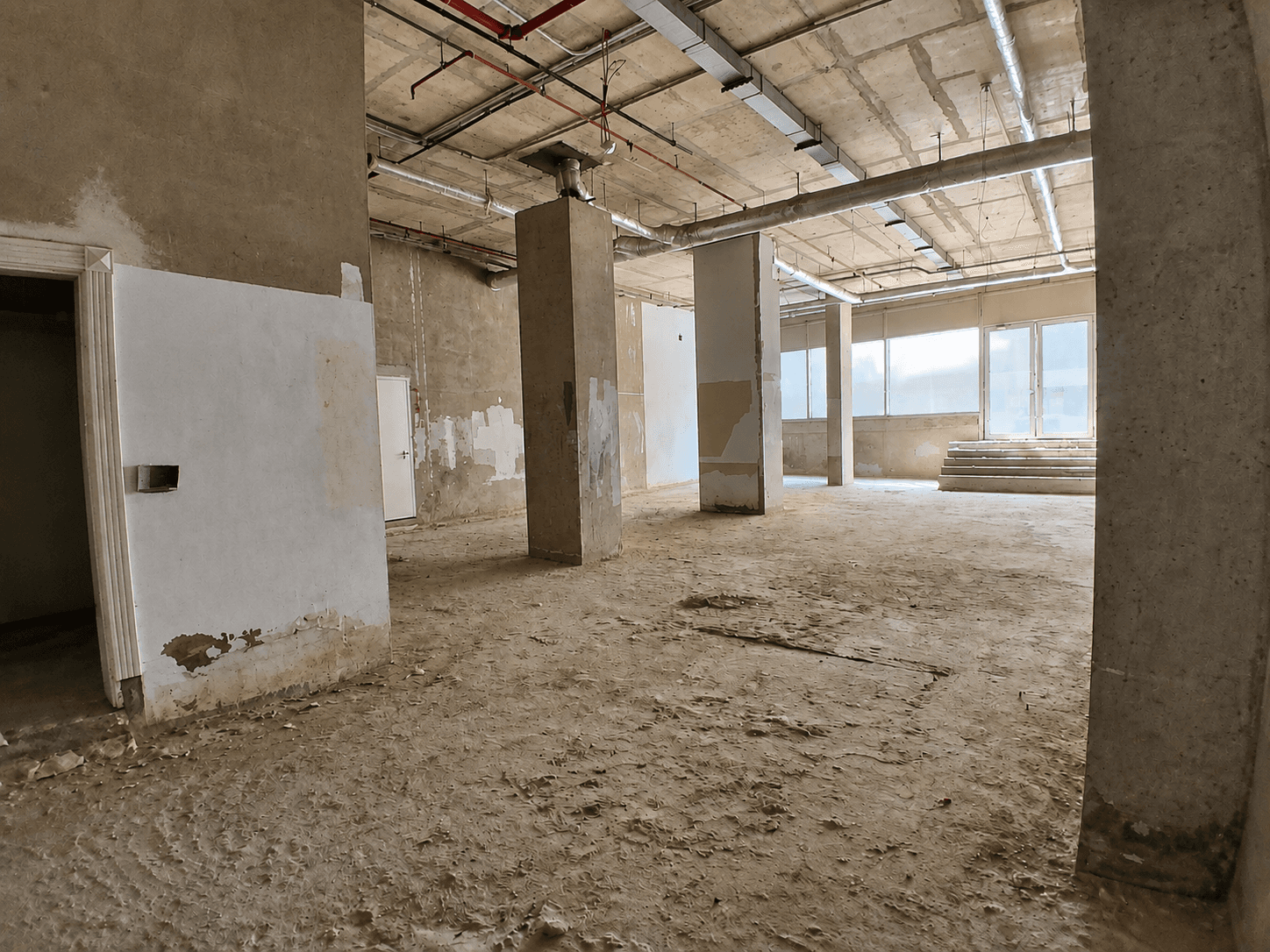 Shop for Rent In Downtown