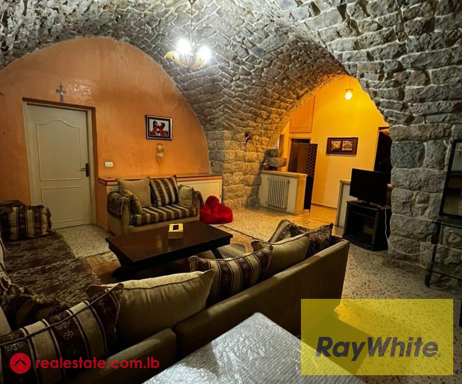 Furnished House for Rent in Ain Aalak – Mountain View