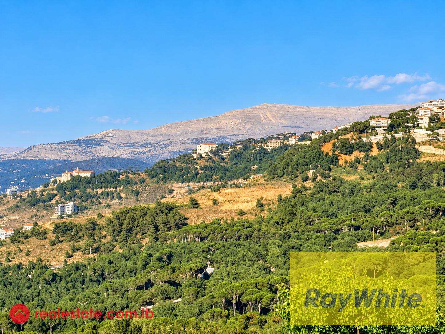Villa for Sale in Bikfaya – Panoramic View