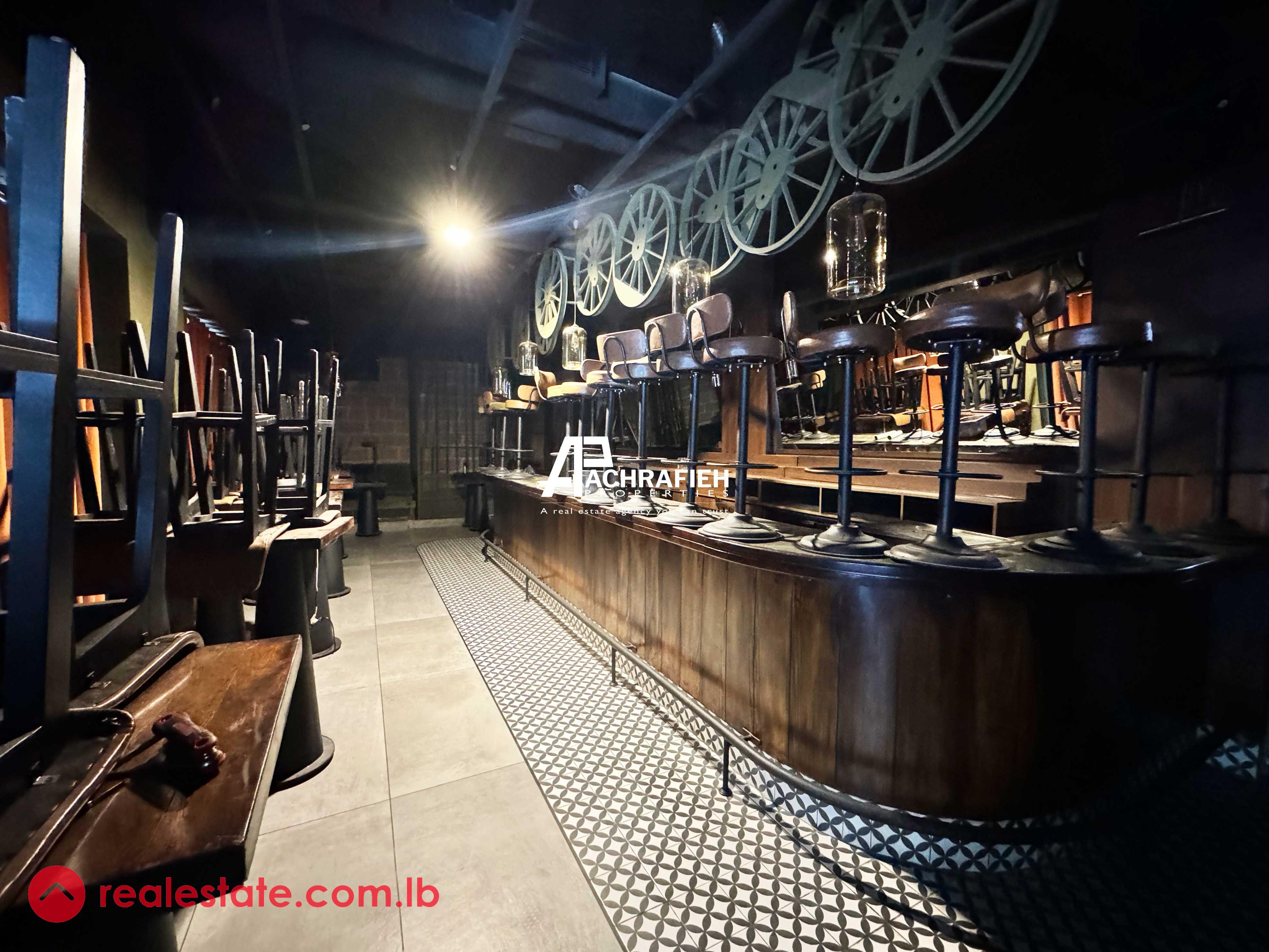 Shop/ Restaurant For Rent in Mar Mikhael