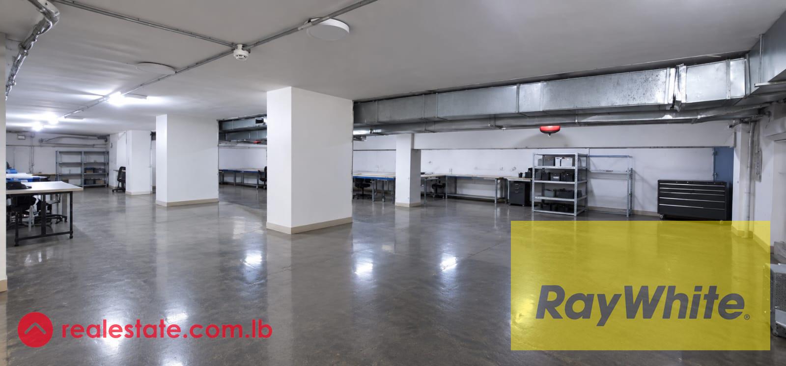Underground Showroom for Rent in Jnah